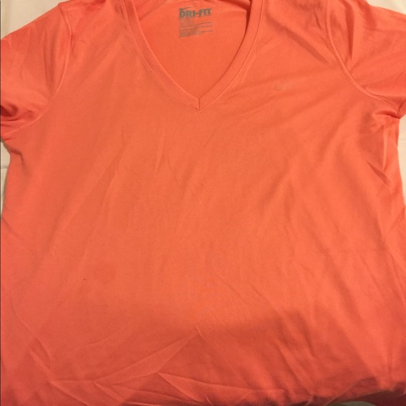 Nike V Neck dri fit shirts - Picture 5 of 5